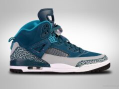 Özü qayışını bağlayan krassovkalar satışa çıxarılır