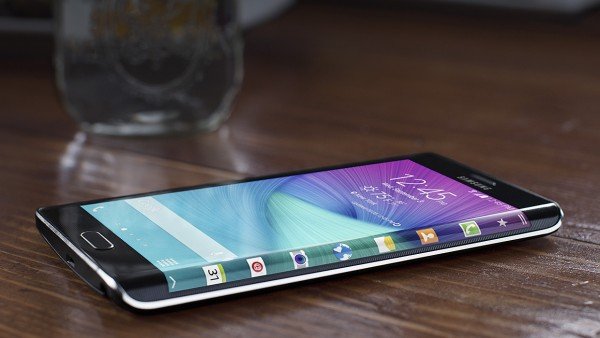 samsung-galaxy-note-edge-vchehle