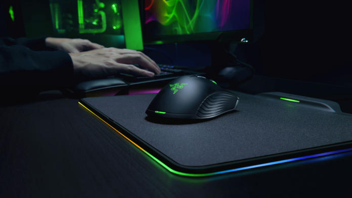 razer-announce-razer-mamba-hyperflux-wireless-mouse-and-pad-696×392