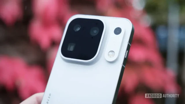 OPPO-Find-X10-Pro-Max-camera-outside-840w-472h.jpg