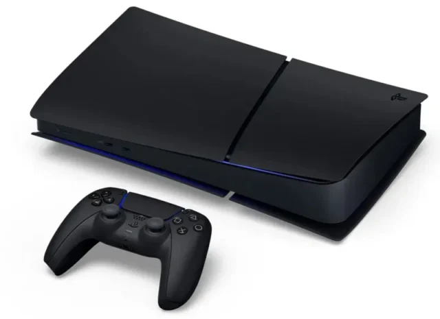 sm.Black-PlayStation-Launch-2-q82-w2560-h.800